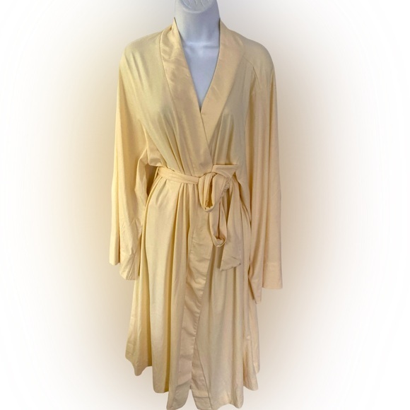 GAIAM Other - Gaiam Robe -L-XL yellow , cotton blend